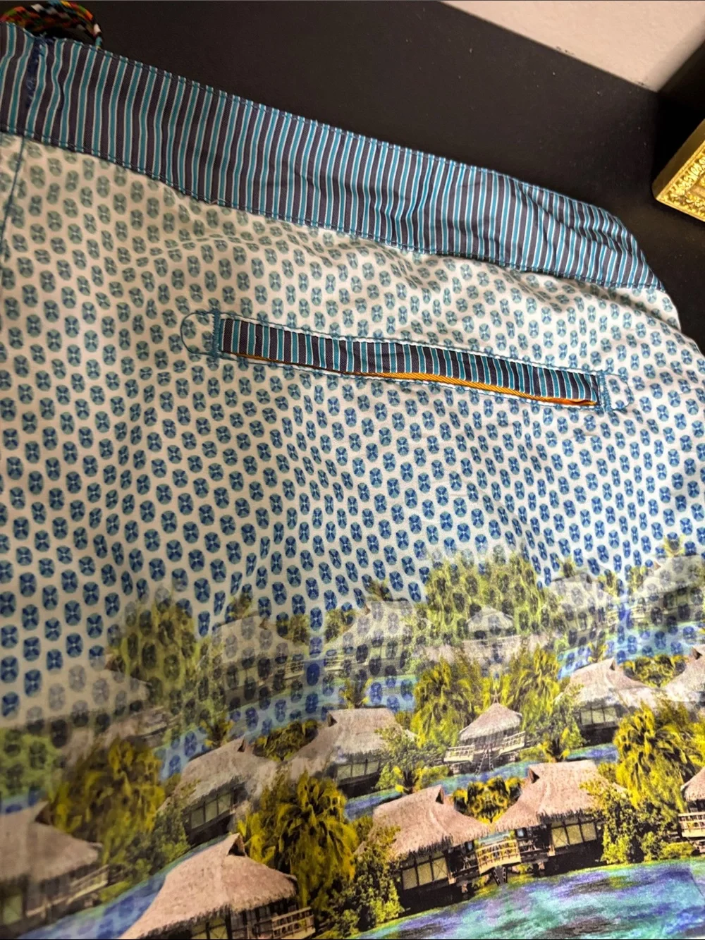 Robert Graham Men's Tropical Board Shorts Swim Trunks in Teal, Blue and Green 42